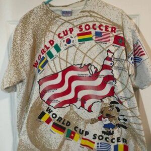Vintage 1994 World Cup soccer t-shirt
